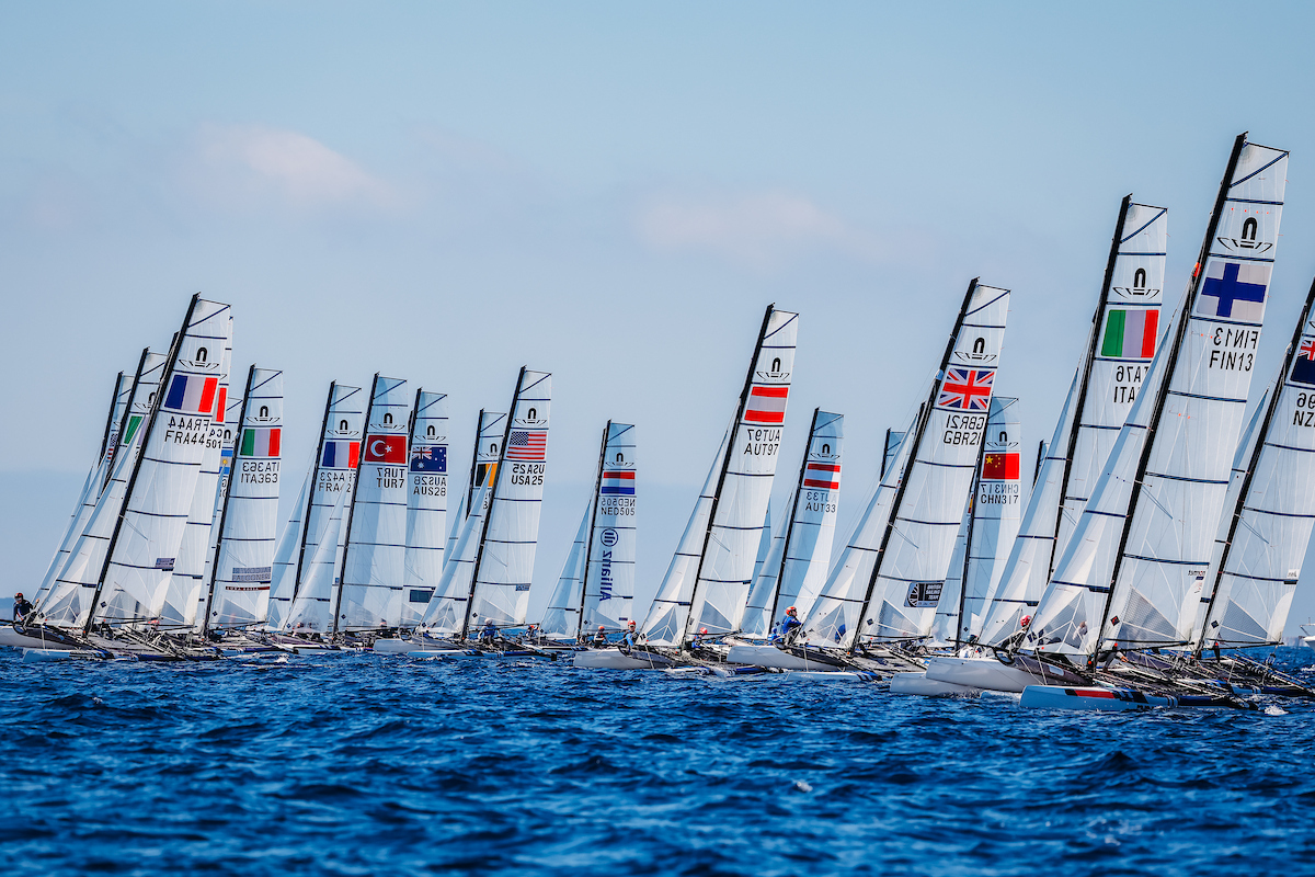 Tita & Banti Return in Style as Racing Kicks Off in Hyères